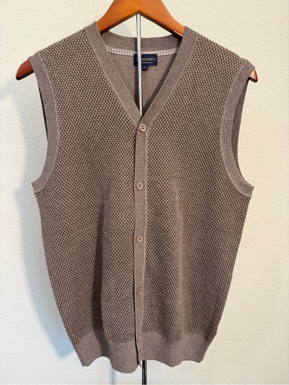 Brooks Brothers Men's Sleeveless Button-Front Knit Vest in Taupe